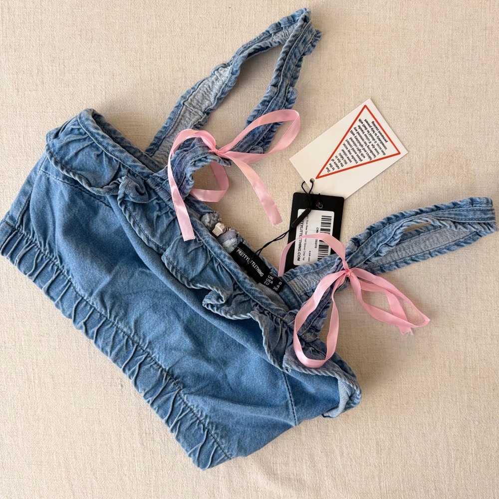 PrettyLittleThing Light Blue Bow Detail Frill Sleeve Denim Crop Top Size 4 NWT